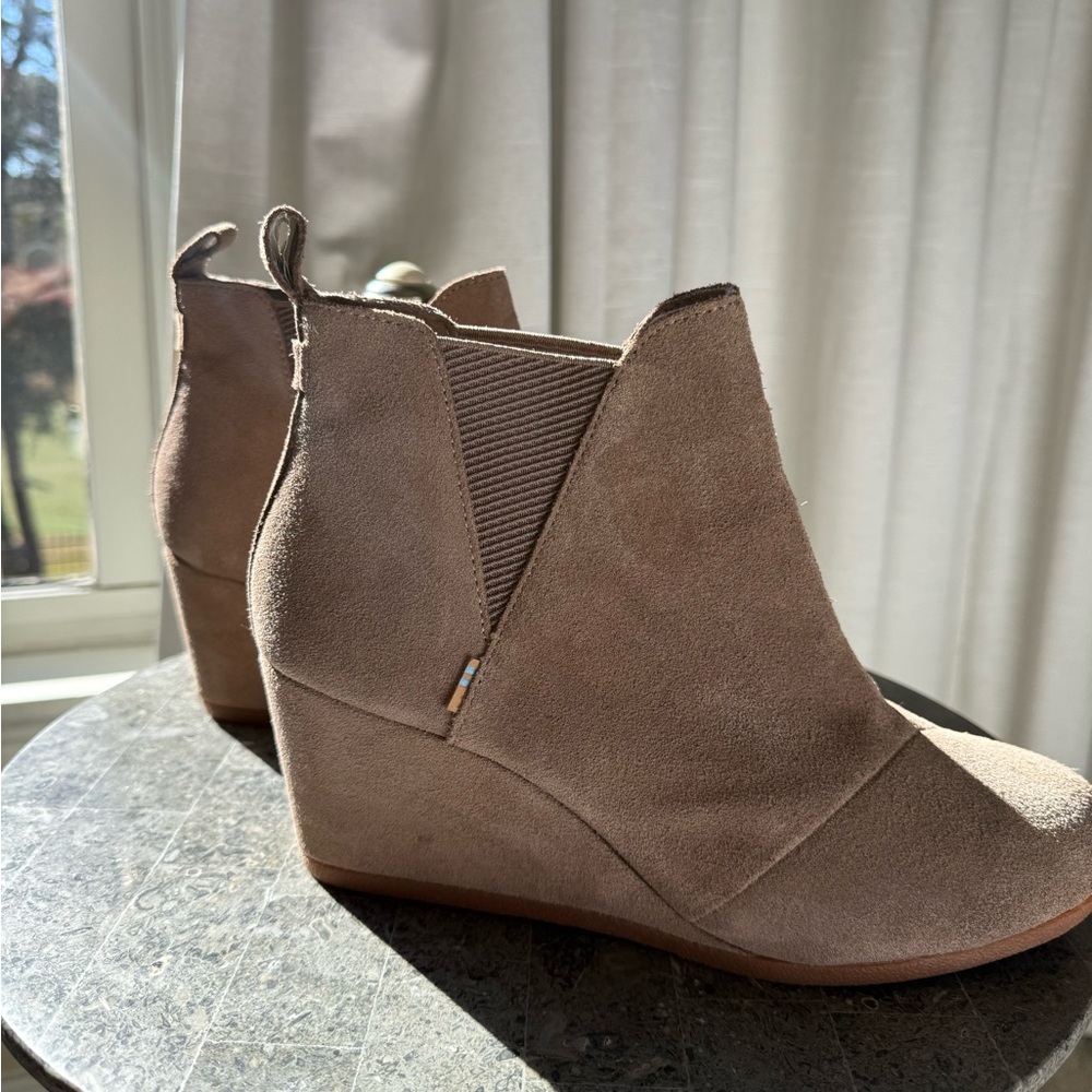 Toms Suede Wedge Ankle Boots